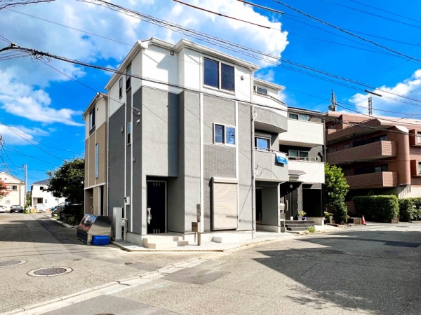 川崎市宮前区南平台　新築一戸建て