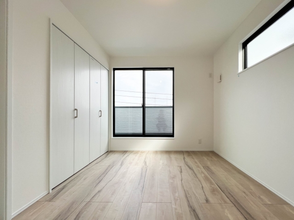 横浜市南区六ツ川２丁目　新築一戸建て