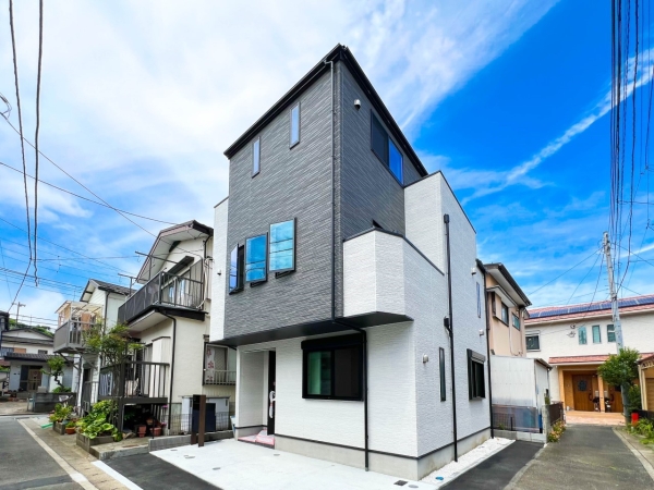 川崎市高津区蟹ケ谷　新築一戸建て