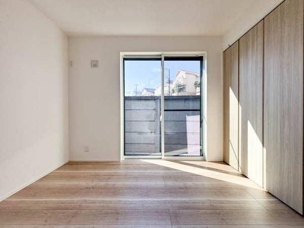 横浜市中区簑沢　新築一戸建て