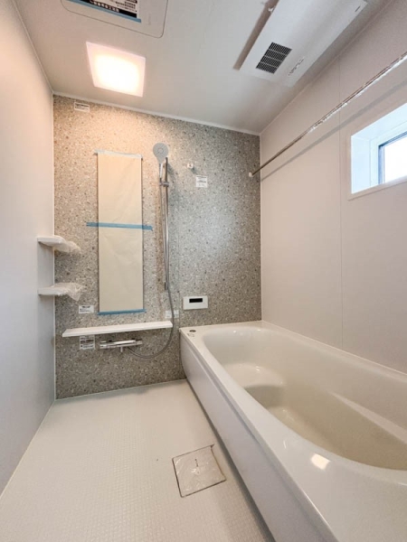 横浜市中区簑沢　新築一戸建て