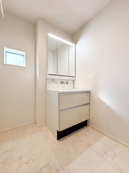 横浜市中区簑沢　新築一戸建て