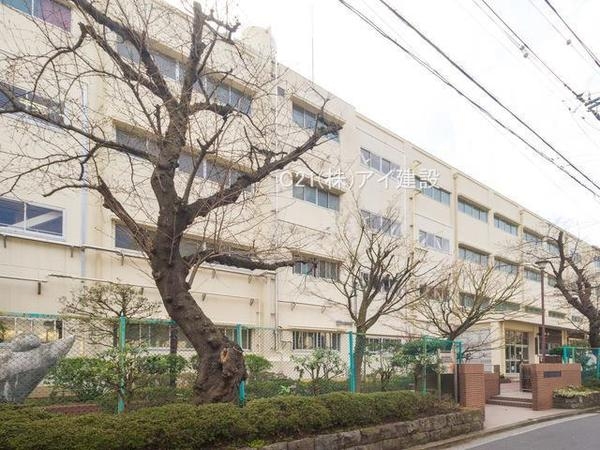 横浜市磯子区久木町　新築一戸建て(横浜市立岡村中学校)