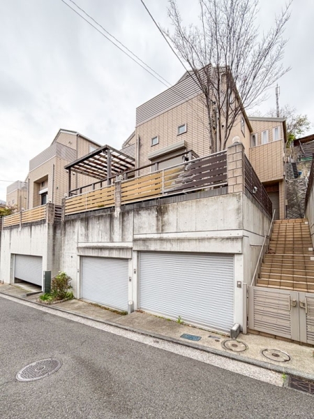 横浜市都筑区荏田南５丁目　中古一戸建て