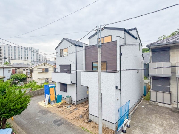 横浜市金沢区六浦東１丁目　新築一戸建て