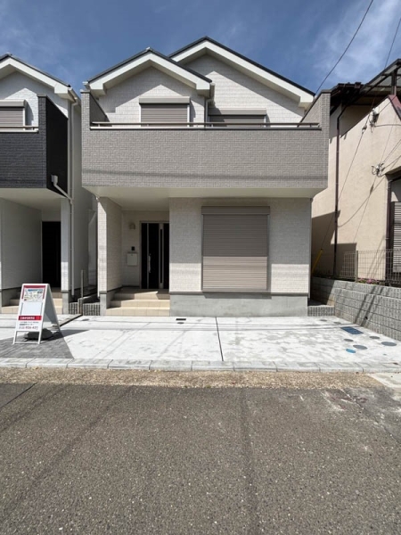 横浜市泉区上飯田町　新築一戸建て