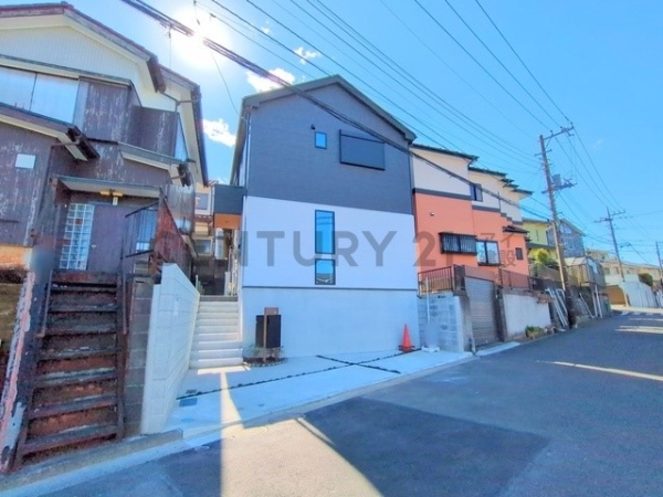 横浜市保土ケ谷区境木本町　新築一戸建て