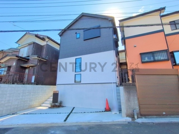 横浜市保土ケ谷区境木本町　新築一戸建て