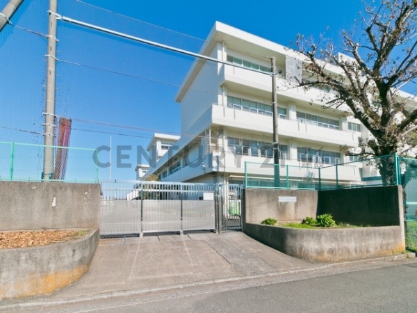 横浜市泉区上飯田町 新築一戸建て(横浜市立上飯田中学校)