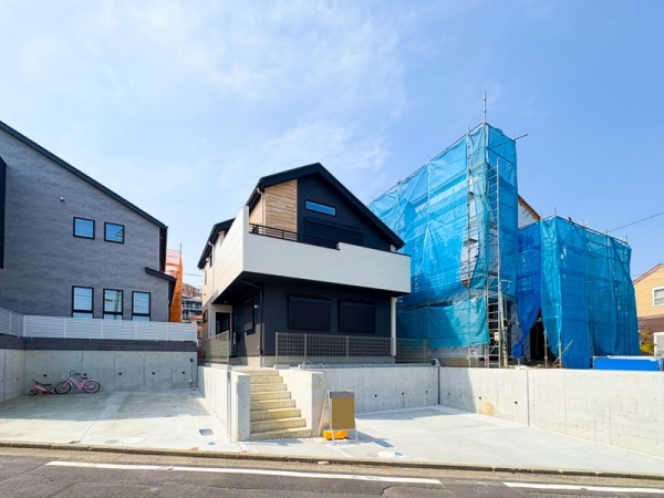 横浜市港南区日野５丁目　新築一戸建て