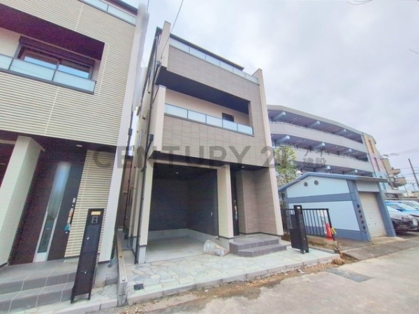 川崎市中原区小杉陣屋町１丁目　新築一戸建て