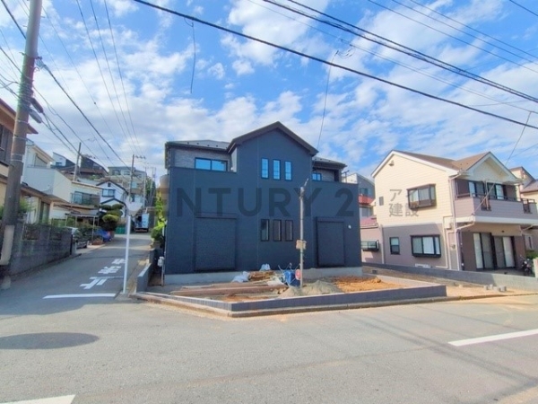 横浜市金沢区富岡西４丁目　新築一戸建て