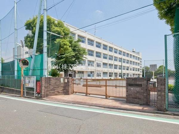 横浜市港南区日限山4丁目 新築一戸建て(横浜市立日限山小学校)