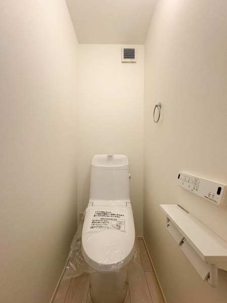 横浜市中区本郷町３丁目　新築一戸建て