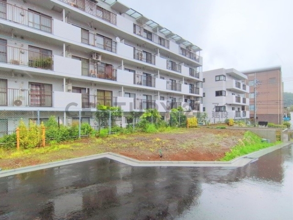 横浜市港北区鳥山町　新築一戸建て