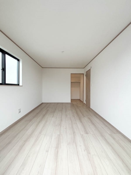 大和市下鶴間　新築一戸建て