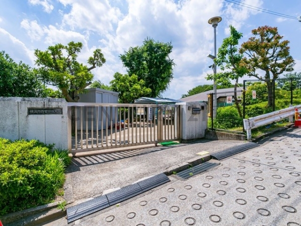 横浜市港北区鳥山町 新築一戸建て(西菅田保育園)