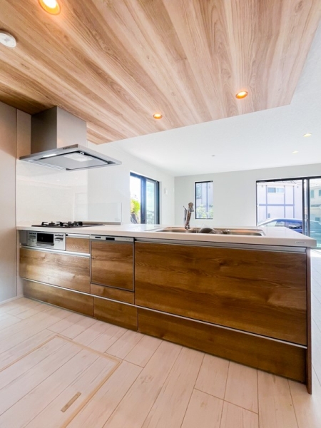 横浜市保土ケ谷区峰岡町２丁目　新築一戸建て