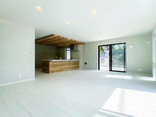 横浜市保土ケ谷区峰岡町２丁目　新築一戸建て