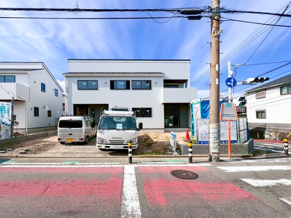 横浜市金沢区高舟台２丁目　新築一戸建て