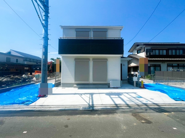 大和市南林間７丁目　新築一戸建て