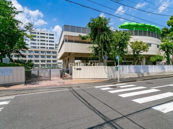 横浜市神奈川区二本榎 新築一戸建て(横浜市立二谷小学校)