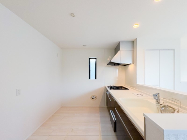 横浜市磯子区森が丘２丁目　新築一戸建て