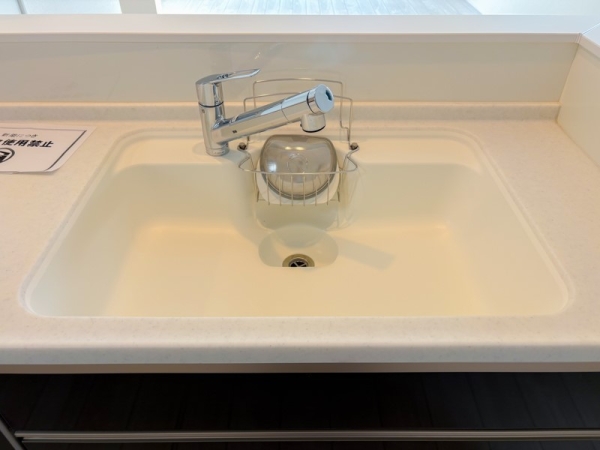 横浜市磯子区森が丘２丁目　新築一戸建て