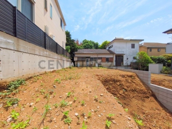 横浜市磯子区森が丘２丁目　新築一戸建て