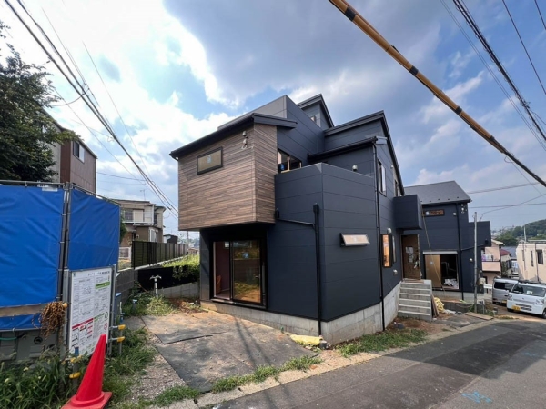 川崎市麻生区高石２丁目　新築一戸建て