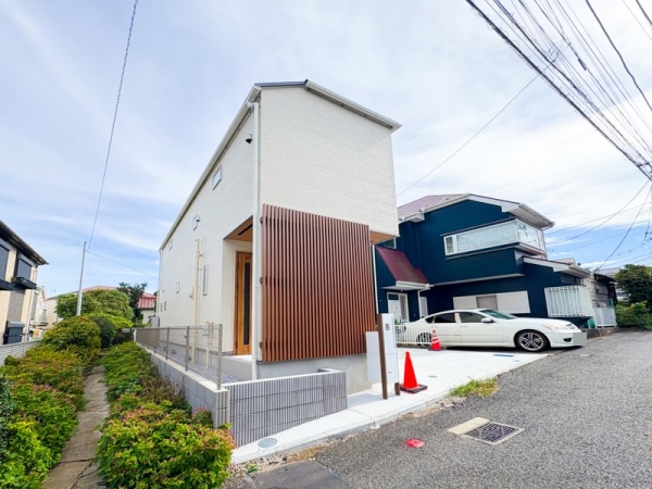 横浜市中区本郷町３丁目　新築一戸建て