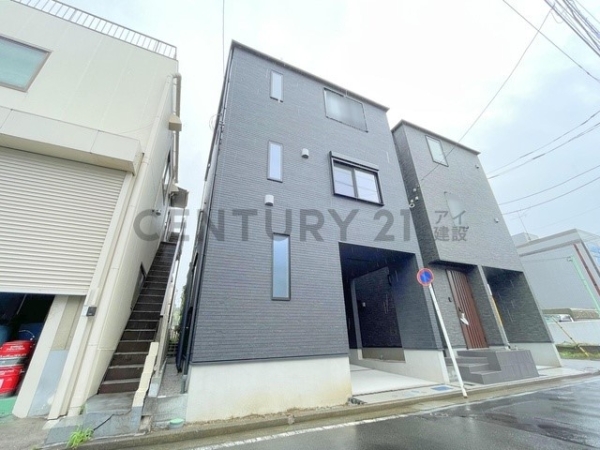 横浜市都筑区池辺町　新築一戸建て
