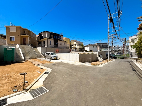 横浜市旭区市沢町　新築一戸建て