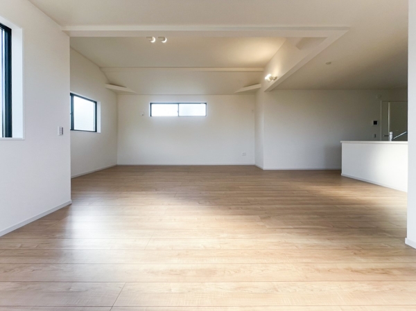 藤沢市大庭 新築一戸建て(リビング)