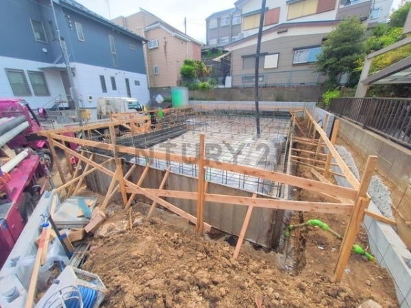 横浜市港北区師岡町　新築一戸建て