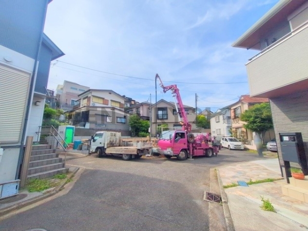 横浜市港北区師岡町　新築一戸建て