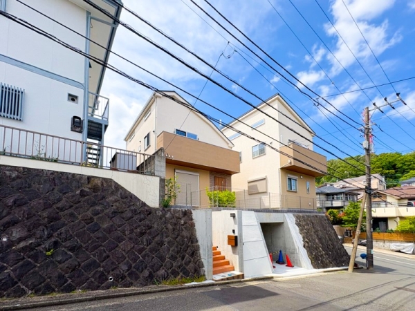 横浜市青葉区梅が丘　新築一戸建て