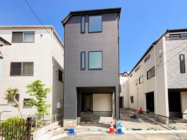 川崎市中原区宮内３丁目　新築一戸建て