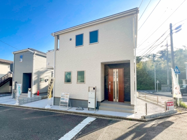横浜市南区六ツ川２丁目　新築一戸建て