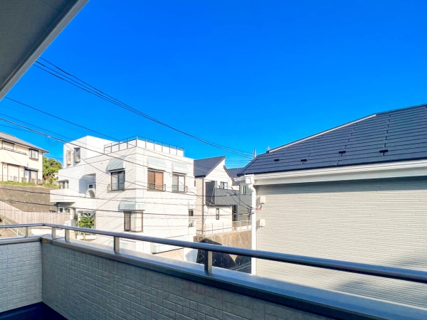 横浜市南区六ツ川２丁目　新築一戸建て