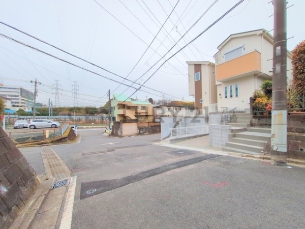 横浜市瀬谷区阿久和東３丁目　新築一戸建て