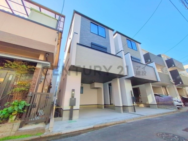 川崎市幸区塚越２丁目　新築一戸建て