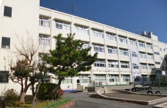 横浜市戸塚区上柏尾町の中古一戸建て(横浜市立柏尾小学校)