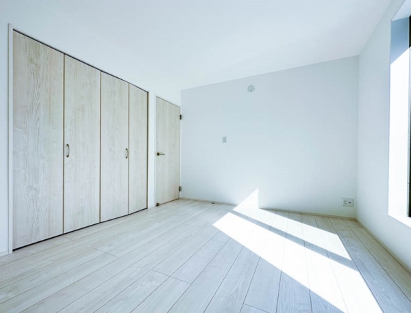 藤沢市片瀬２丁目　新築一戸建て