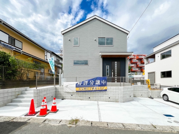 横浜市金沢区東朝比奈３丁目　新築一戸建て