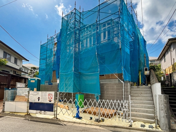川崎市宮前区鷺沼４丁目　新築一戸建て