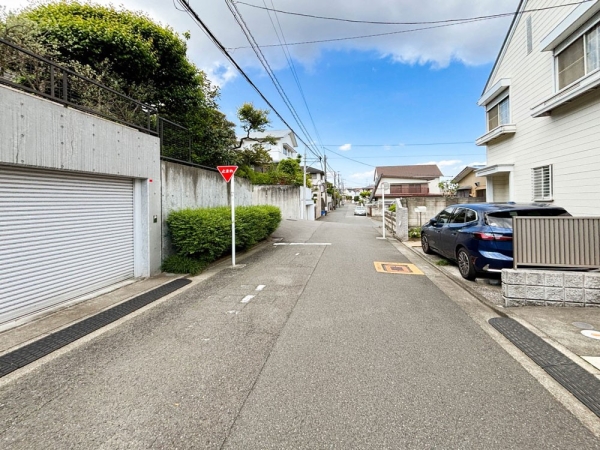 川崎市宮前区鷺沼４丁目　新築一戸建て