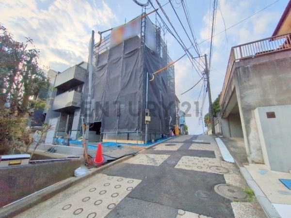 横浜市旭区さちが丘　新築一戸建て