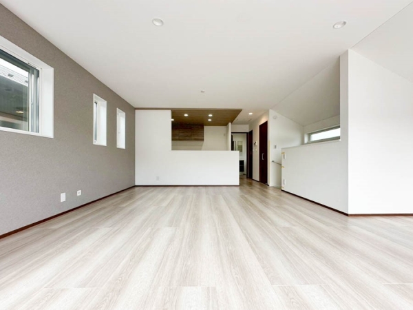 横浜市中区本牧荒井　新築一戸建て