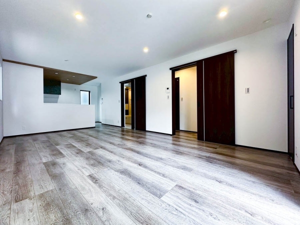 横浜市中区本牧荒井　新築一戸建て